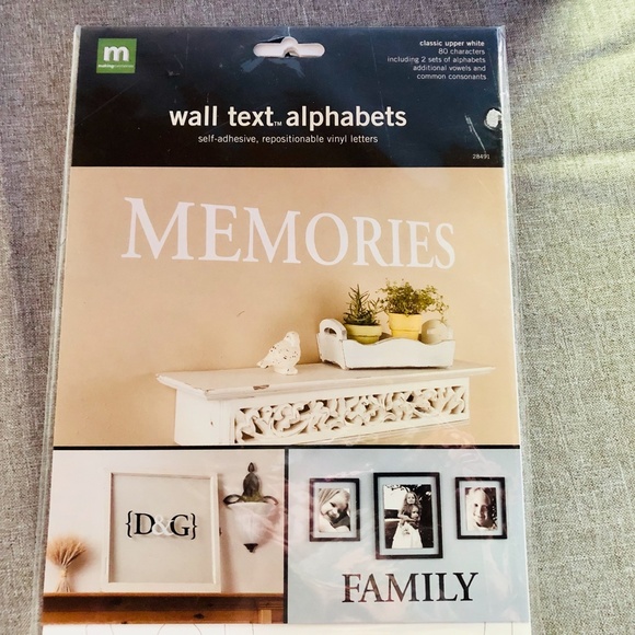NWT Wall Text Alphabets self-adhesive letters - Picture 2 of 3